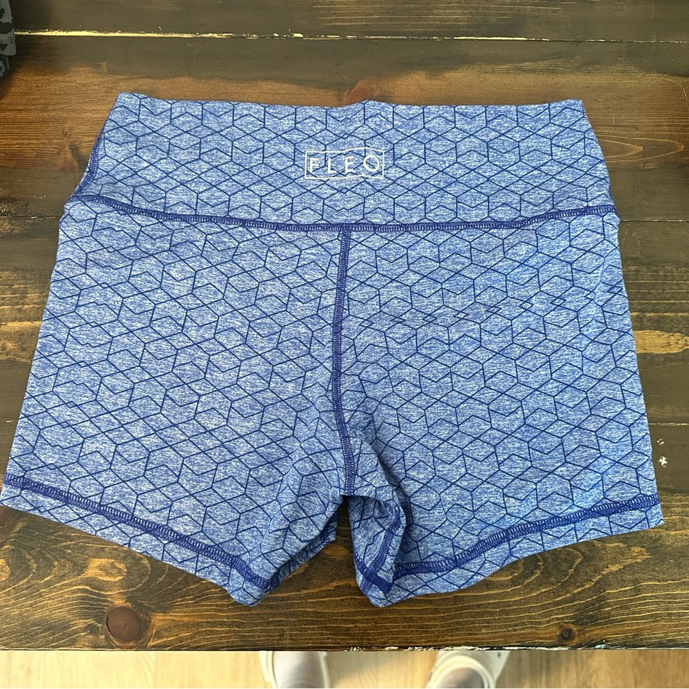 Fleo Blue Geometric Women's Shorts